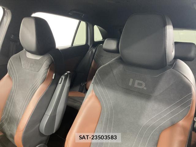VolksWagen ID.4 2023-09 3911261-10