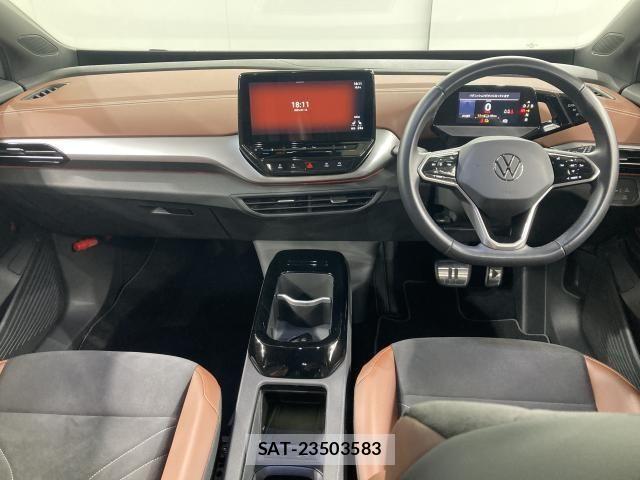 VolksWagen ID.4 2023-09 3911261-2