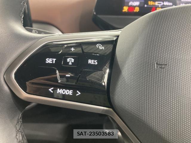 VolksWagen ID.4 2023-09 3911261-6