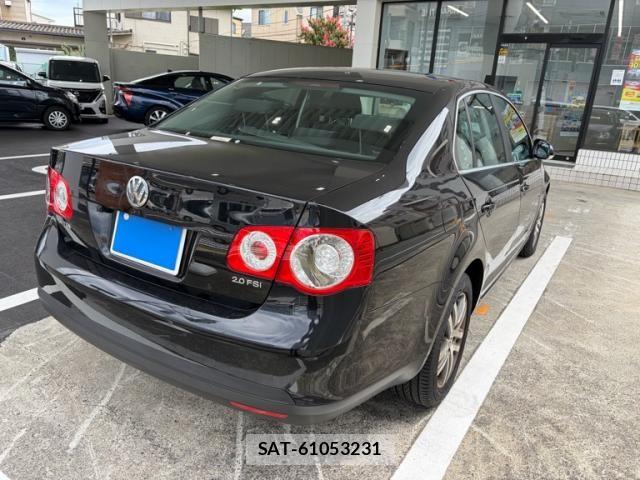 VolksWagen JETTA 2007-09 8372385-3
