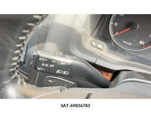 VolksWagen JETTA 2007-09 8564095-18