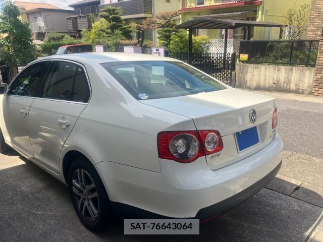 VolksWagen JETTA 2006-12 8686927-3