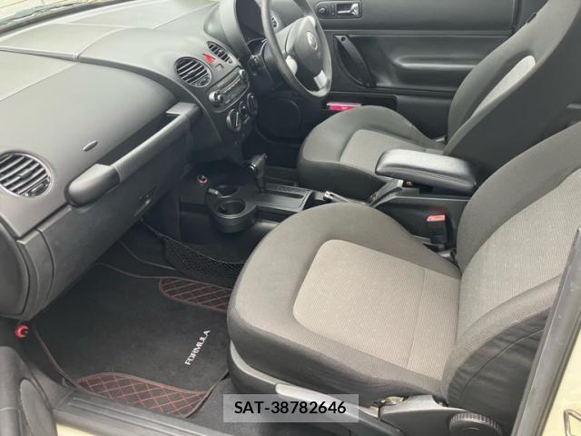 VolksWagen NEW BEETLE 2007-06 7510452-19