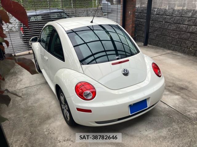VolksWagen NEW BEETLE 2007-06 7510452-3
