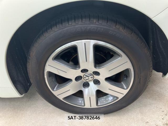 VolksWagen NEW BEETLE 2007-06 7510452-7