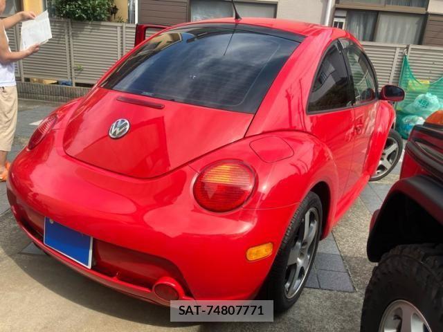 VolksWagen NEW BEETLE 2004-09 8133007-4