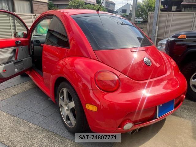 VolksWagen NEW BEETLE 2004-09 8133007-5