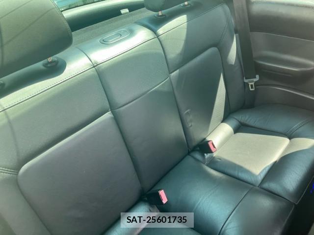 VolksWagen NEW BEETLE 2006-05 8318087-9