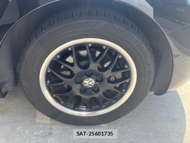 VolksWagen NEW BEETLE 2006-05 8318087-8