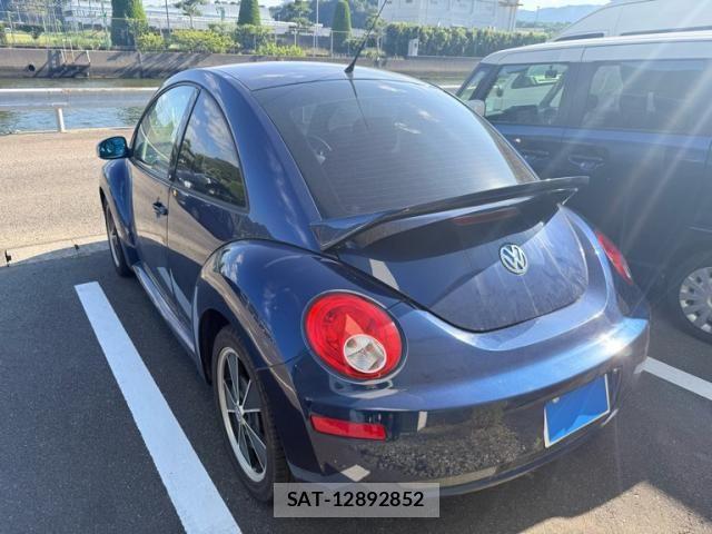 VolksWagen NEW BEETLE 2007-01 8338512-4