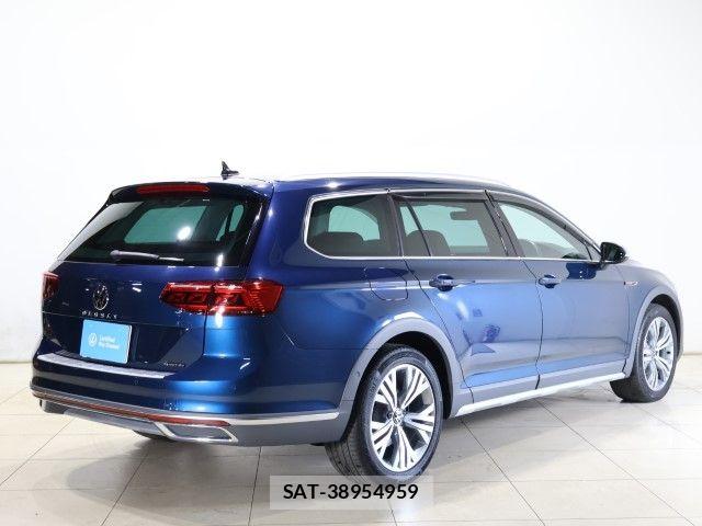 VolksWagen PASSAT ALLTRACK 2022-03 7621341-1