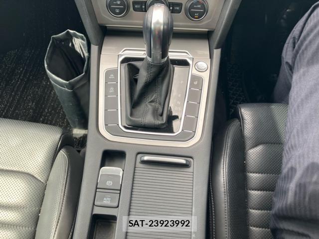 VolksWagen PASSAT ALLTRACK 2020-03 8564097-22