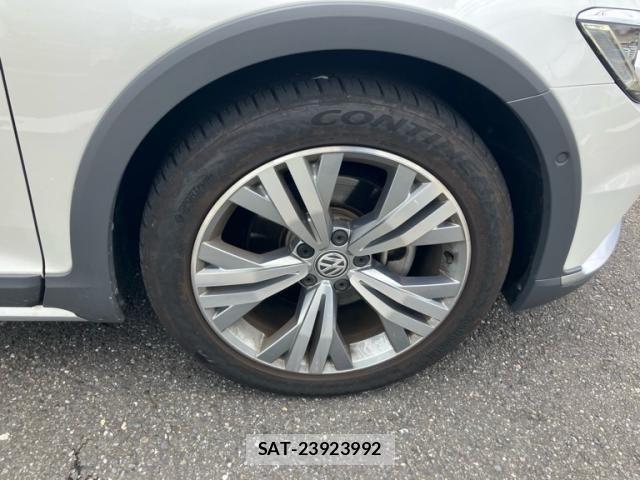 VolksWagen PASSAT ALLTRACK 2020-03 8564097-5