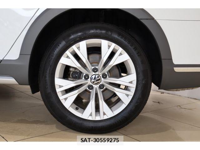 VolksWagen PASSAT ALLTRACK 2024-11 8667150-14