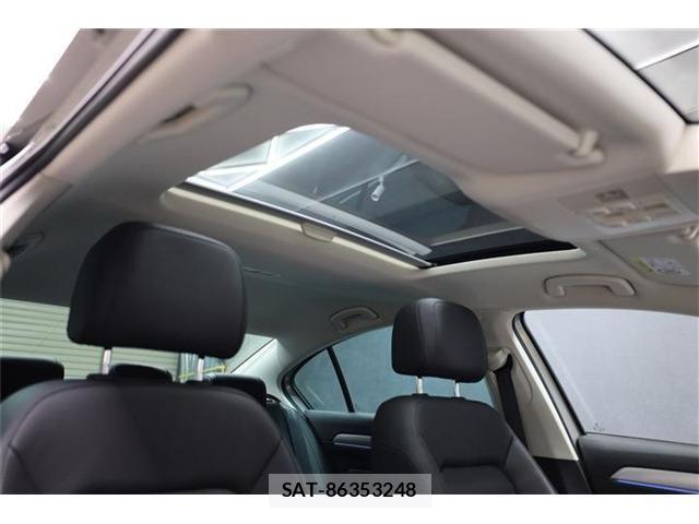 VolksWagen PASSAT 2016-06 7730724-18