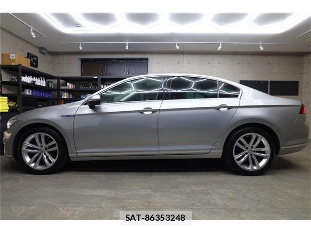 VolksWagen PASSAT 2016-06 7730724-6