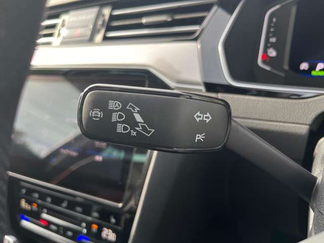 VolksWagen PASSAT 2022-06 467215-14