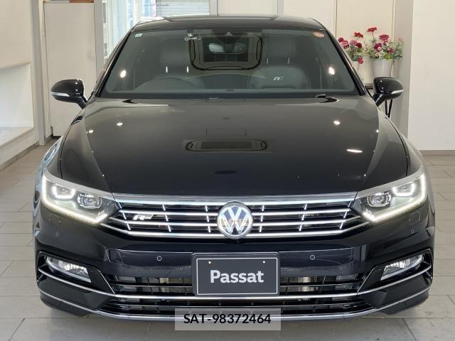 VolksWagen PASSAT 2017-03 7730725-11