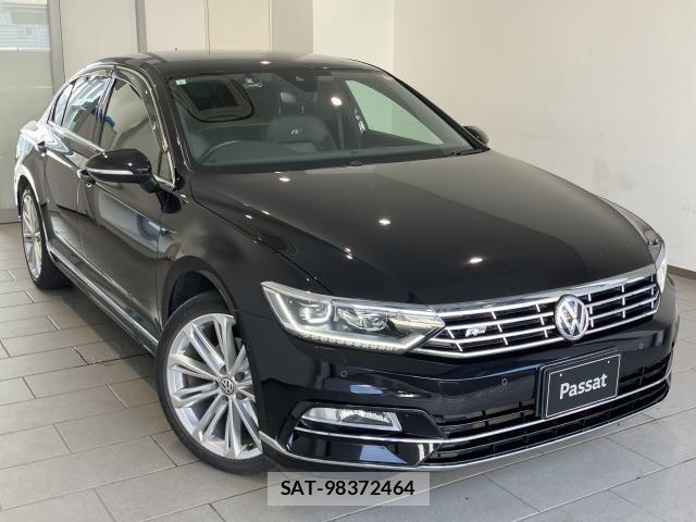 VolksWagen PASSAT 2017-03 7730725-13