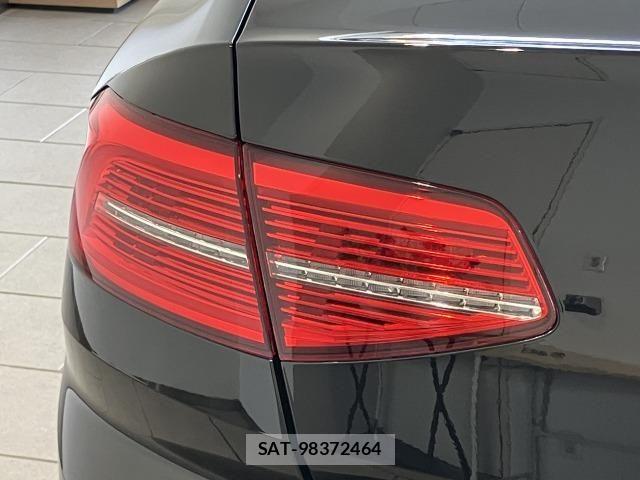 VolksWagen PASSAT 2017-03 7730725-21