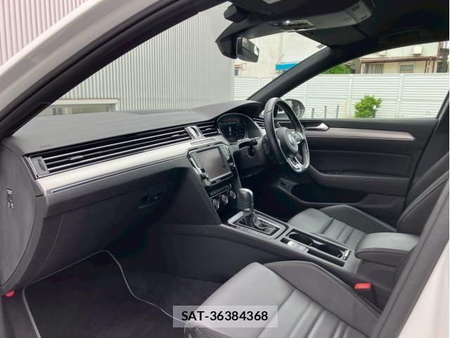 VolksWagen PASSAT 2017-10 7981571-12