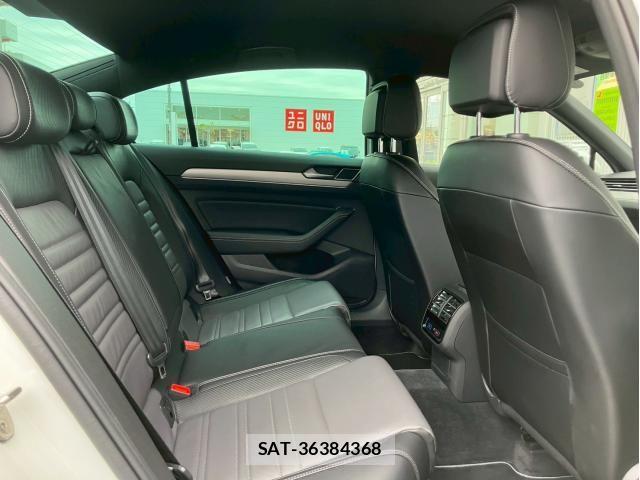 VolksWagen PASSAT 2017-10 7981571-15