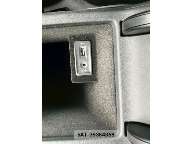 VolksWagen PASSAT 2017-10 7981571-26