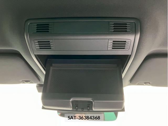 VolksWagen PASSAT 2017-10 7981571-3
