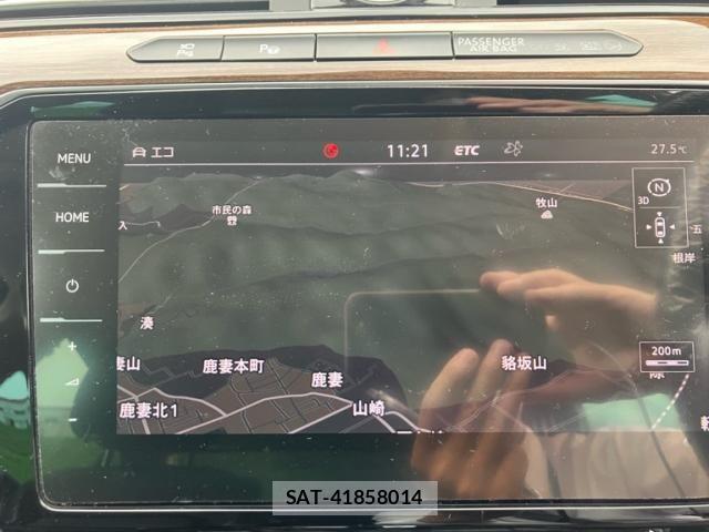 VolksWagen PASSAT 2017-10 8039188-21