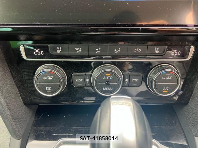 VolksWagen PASSAT 2017-10 8039188-22