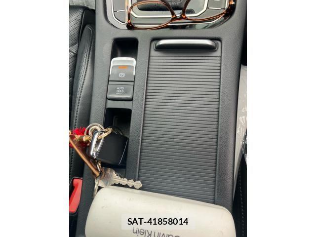 VolksWagen PASSAT 2017-10 8039188-28