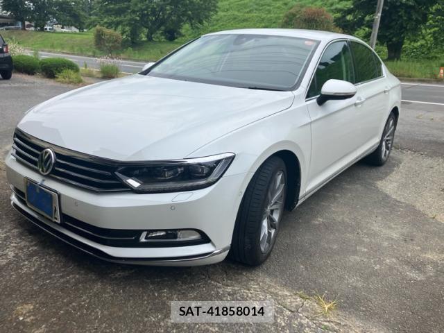 VolksWagen PASSAT 2017-10 8039188-2