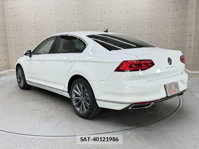 VolksWagen PASSAT 2022-02 8159522-10