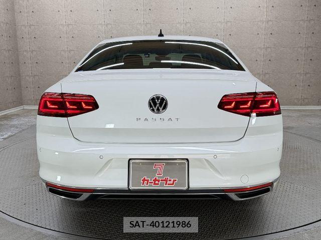 VolksWagen PASSAT 2022-02 8159522-11