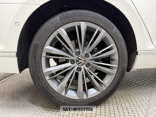 VolksWagen PASSAT 2022-02 8159522-18