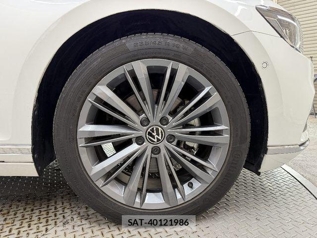 VolksWagen PASSAT 2022-02 8159522-19