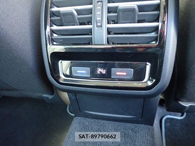 VolksWagen PASSAT 2015-08 8318089-20