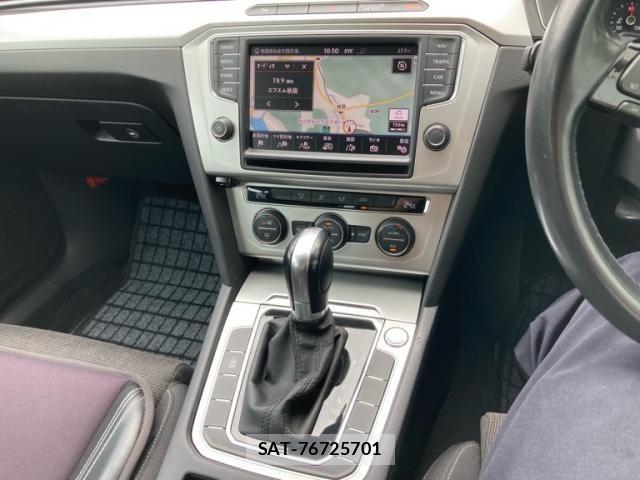 VolksWagen PASSAT 2016-06 8439107-23