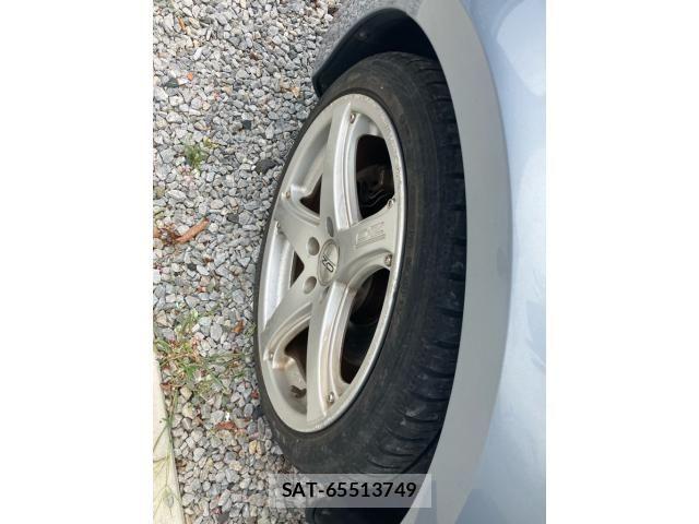 VolksWagen PASSAT 2011-11 8629757-7