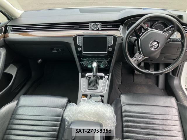 VolksWagen PASSAT 2016-02 8662414-14