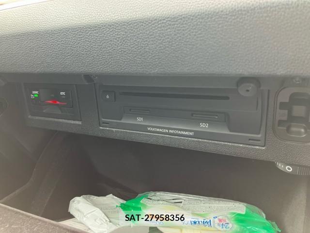 VolksWagen PASSAT 2016-02 8662414-28