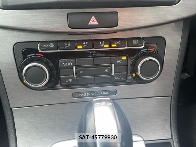 VolksWagen PASSAT VARIANT 2011-07 1143829-13