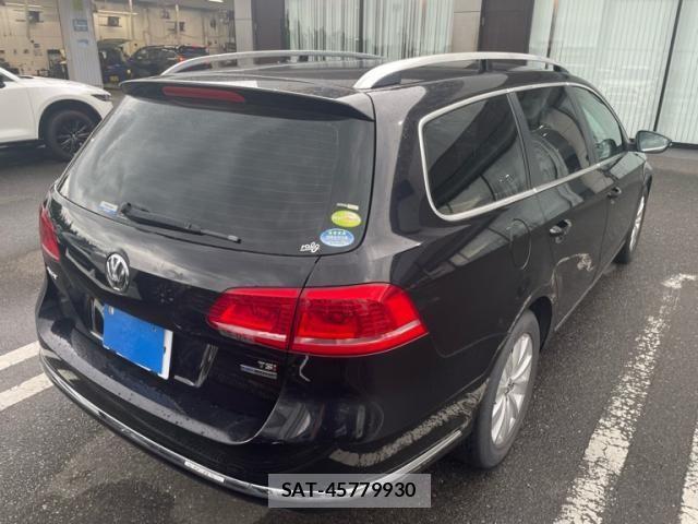 VolksWagen PASSAT VARIANT 2011-07 1143829-3