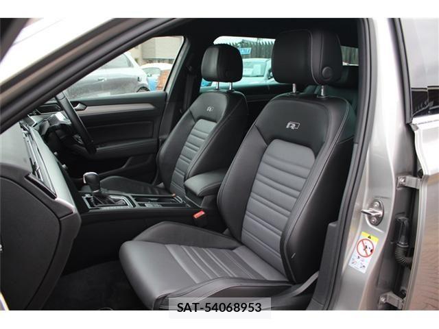 VolksWagen PASSAT VARIANT 2017-07 2779725-15