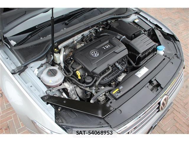 VolksWagen PASSAT VARIANT 2017-07 2779725-18
