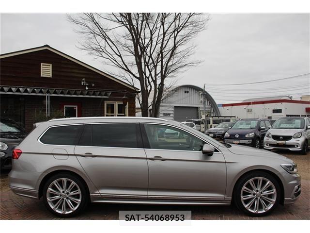 VolksWagen PASSAT VARIANT 2017-07 2779725-1
