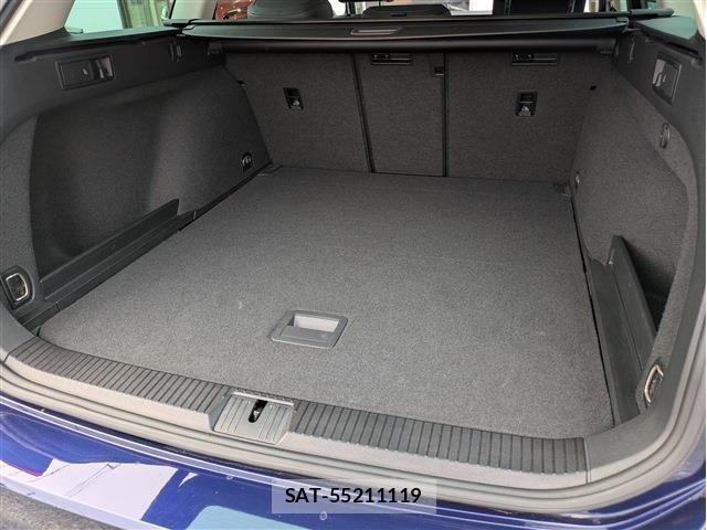 VolksWagen PASSAT VARIANT 2019-09 4333340-14