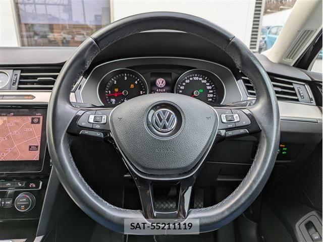 VolksWagen PASSAT VARIANT 2019-09 4333340-16