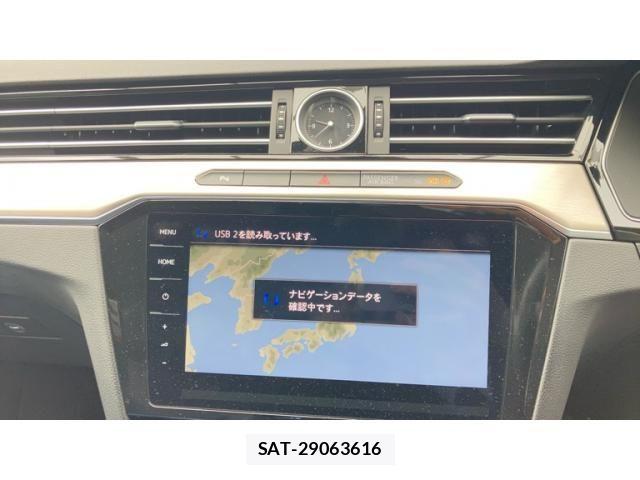 VolksWagen PASSAT VARIANT 2018-02 4604549-22