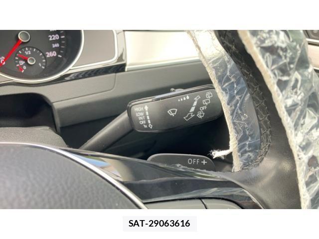 VolksWagen PASSAT VARIANT 2018-02 4604549-25